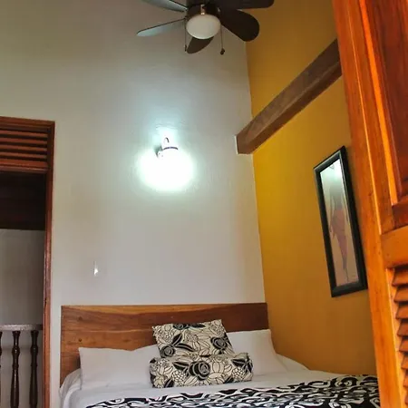 Casa Gloria Boutique Hotel 4*